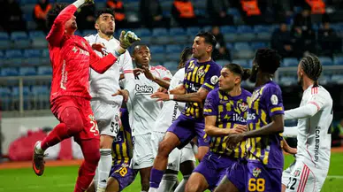 Beşiktaş taraftarından yönetime istifa çağrısı!