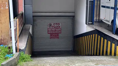 Manisa'da bir kişi, apartman otoparkında intihar etti