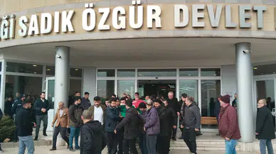 Sivas'ta doktor hastasını muayene ederken kalp krizi geçirdi
