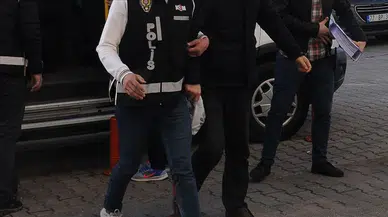 İstanbul'da polise satırla saldıran madde bağımlısı şahıs tutuklandı