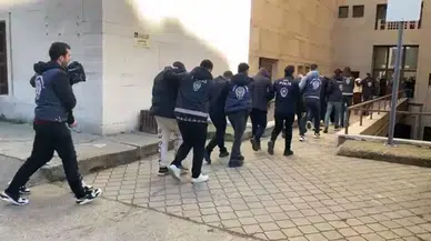 Bursa'da yasa dışı bahis operasyonu : 4 kişi tutuklandı