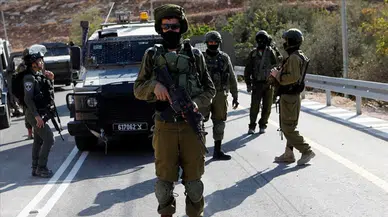 Batı Şeria'da gerilim tırmanıyor : İsrail baskınlarında 1 kadın yaralandı, 4 kişiyi gözaltında