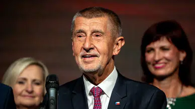 Çekya Başbakanı Babis sosyal medya yasağının getirilmesini destekliyor