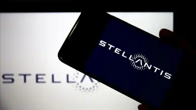 Hibrit otomotiv devi Stellantis'den kullanıcı odaklı dönüşüm hamlesi