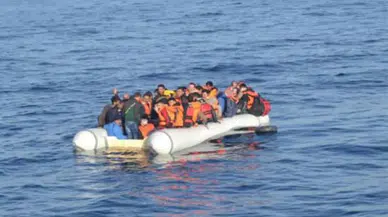 Libya açıklarında göçmen botu battı : Çok sayıda kişi kayıp