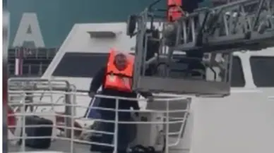 Yalova’da fırtına paniği : Tersanedeki gemide mahsur kalan 6 personel kurtarıldı