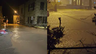 İzmir'in Foça ilçesinde cadde ve sokaklar su altında