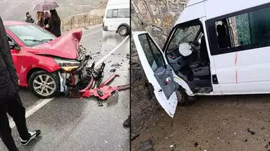 Siirt'te öğrenci sevisi ile otomobil çarpıştı : Kazada 6 yaralı