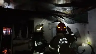Bursa'da müstakil evde yangın paniği!