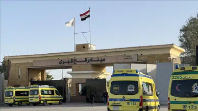 Refah Sınır Kapısı'nda sınırlı geçiş : 40 kişi Gazze'ye 40 kişi Mısır'a geçti