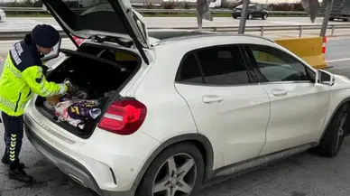 Mersin'de trafik denetiminde sahte avukat kimliği gösteren şahıs gözaltına alındı