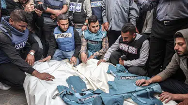 İsrail, son 3 yılda 94 gazeteciyi gözaltına aldı