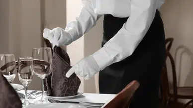 Menüye 'gizli servis ücreti' ekleyen işletmeye 1.8 milyon TL ceza