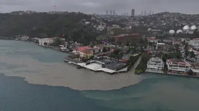 İstanbul Boğazı kahverengi ve bulanık oldu