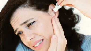 Kulak damlası kullanmak orucu bozar mı? Diyanet yanıtladı!