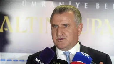 Gençlik ve Spor Bakanı Bak'tan milli atıcılara tebrik : 9 madalya ülkeye kazandırıldı