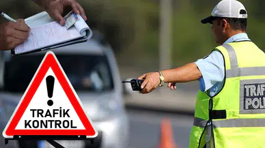 Kırmızı ışıkta geçmenin cezası ne kadar? Ehliyete el konulur mu?