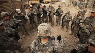 Orta Doğu'da gerilim tırmanıyor : Norveç, Irak'taki askerlerini geri çekti