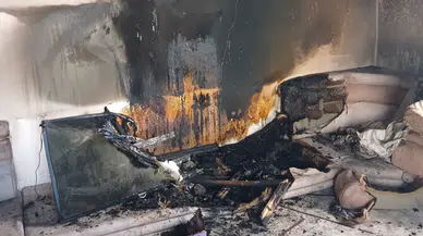 Hakkari'de bir evde korkutan yangın!