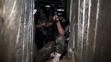 İsrail, Refah'taki ölüm tünellerinde mahsur kalan 9 Filistinliyi daha katletti