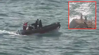 Antalya'da denizde mahsur kalan 2 arkadaş, polis ekiplerince kurtarıldı