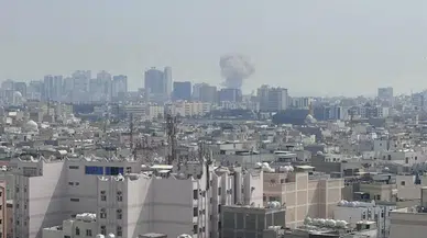 İran, Bahreyn'deki ABD üssünü hedef aldı