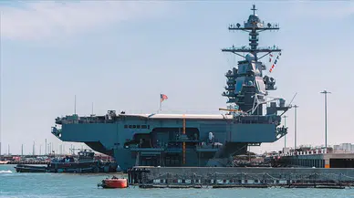 ABD'ye ait dünyanın en büyük uçak gemisi İsrail kıyılarında!