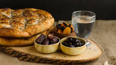 Uzmanından açıklama : Ramazanda nasıl beslenmeliyiz?