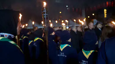 Osmaniye'de anma programı : 6 Şubat 2023'teki depremlerde hayatını kaybedenler anıldı