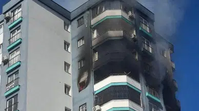 Adana’da 10’uncu katta yangın : Polis havaya ateş açtı