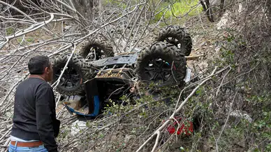 Balıkesir'de ATV kazası : Altınoluk'ta devrilen araçtaki 2 kişi yaralandı