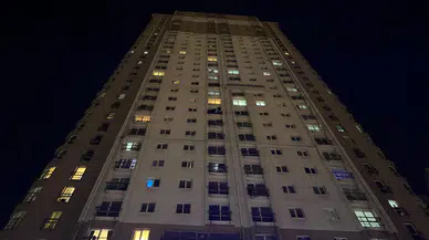 Esenyurt'ta bir kadın, 35 katlı binadan düştü