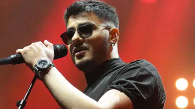 Şarkıcı Semicenk hastaneye kaldırıldı : Kafasına 7 dikiş atıldı