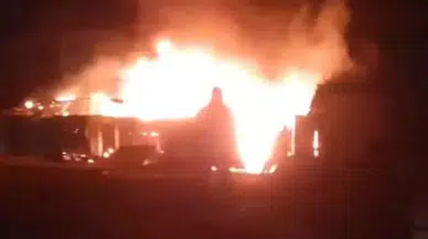 Bursa İnegöl’de küçükbaş çiftliğinde yangın : 200 hayvan kurtarıldı