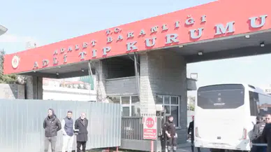 Ünlü isimlere uyuşturucu operasyonunda gözaltına alınan 14 kişinin Adli Tıp'taki işlemleri tamamlandı