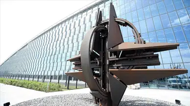 NATO'dan açıklama : Teyakkuz halindeyiz ve müttefik topraklarının her karışını savunmaya hazırız