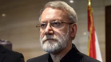 İsrail ordusu, İranlı yetkili Laricani’ye saldırı düzenledi