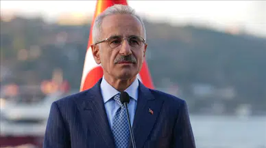 Bakan Uraloğlu açıkladı : Karadeniz'de Türk tankerine dron isabet etti !