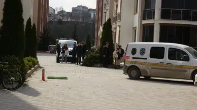 Kastamonu'da balkon faciası : 8. kattan düşen genç hayatını kaybetti