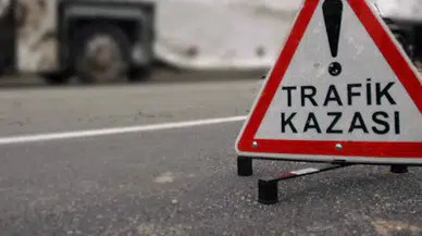 Afyonkarahisar'da kaza : Araç şarampole devrildi, 3 kişi yaralandı