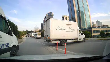 Ataşehir'de akılalmaz ihlal : Önce yol istedi ardından ters yöne girdi !