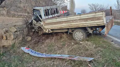 Afyonkarahisar'da feci kaza : 1 ölü, 1 yaralı