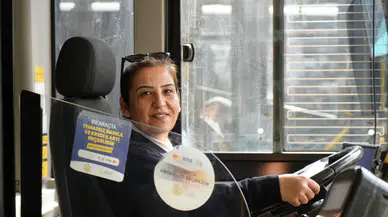 Kırıkkale’nin ilk kadın belediye otobüs şoförü Özlem Özcan Satılmış hayalini gerçekleştirdi