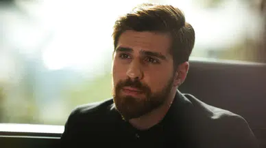 'Çok Küçük Bir İhtimalin Hikayesi' tiyatro oyunu geliyor