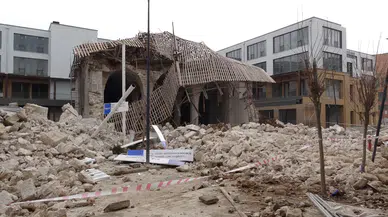 Malatya'da restorasyondaki camide göçük meydana geldi , şantiye şefi yaralandı