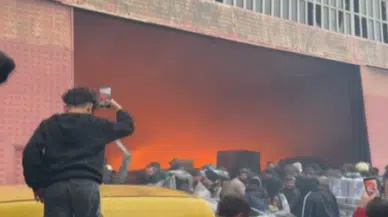 Şanlıurfa Evren Sanayi Sitesi’nde otomotiv deposunda yangın : Milyonlarca TL zarar