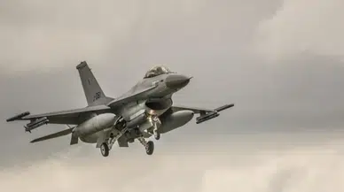 Türkiye'den KKTC hamlesi: 6 adet F-16 adaya indi!