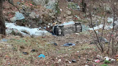 Osmaniye'de araç dereye uçtu : 1 ölü, 2 yaralı