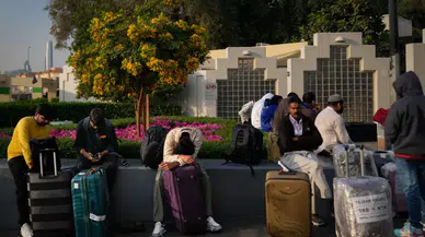 Büyük havayolları orta doğu seferlerini durdurdu: seyahat kaosu devam ediyor