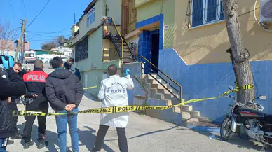 Manisa'da cezaevi firarisi saklandığı evde silahla vurulmuş halde ölü bulundu